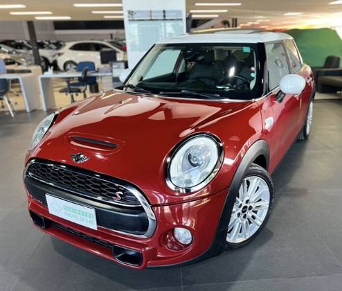 MINI COOPER 2.0 S EXCLUSIVE 16V TURBO GASOLINA 4P AUTOMÁTICO MINI COOPER 2.0 S EXCLUSIVE 16V TURBO GASOLINA 4P AUTOMÁTICO